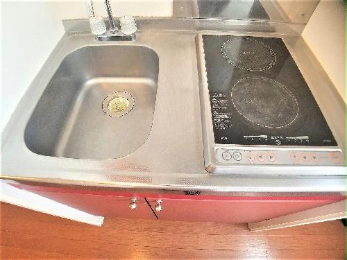 キッチン　設備・仕様は号室により異なる為、現況を優先致します。