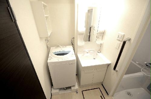 洗面設備　備品や設備仕様は号室等により異なります現地をご確認下さい。