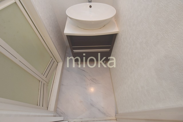 洗面設備　広い洗面スペース