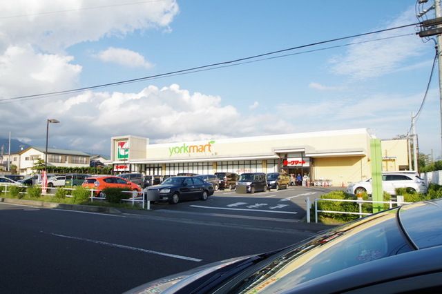 コンビニ　コンビニ（コンビニ）まで3320m