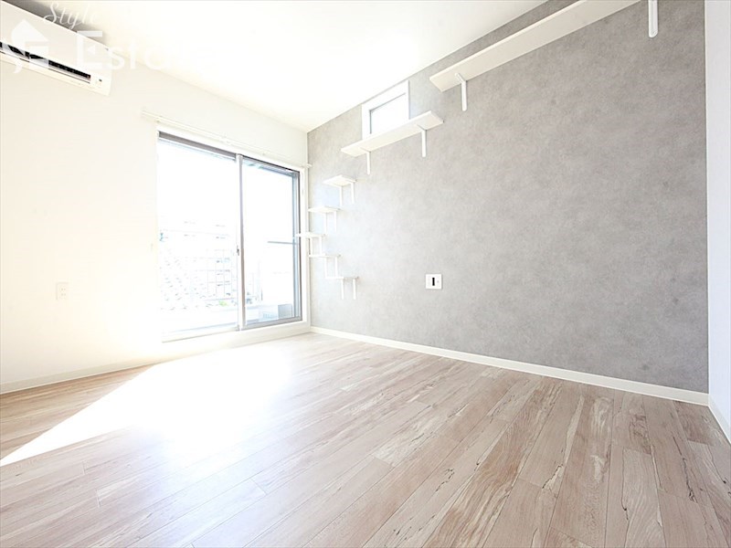 居室・リビング　内装