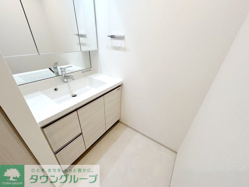 洗面設備　お部屋探しは株式会社　タウンハウジング　までお気軽にお問合…