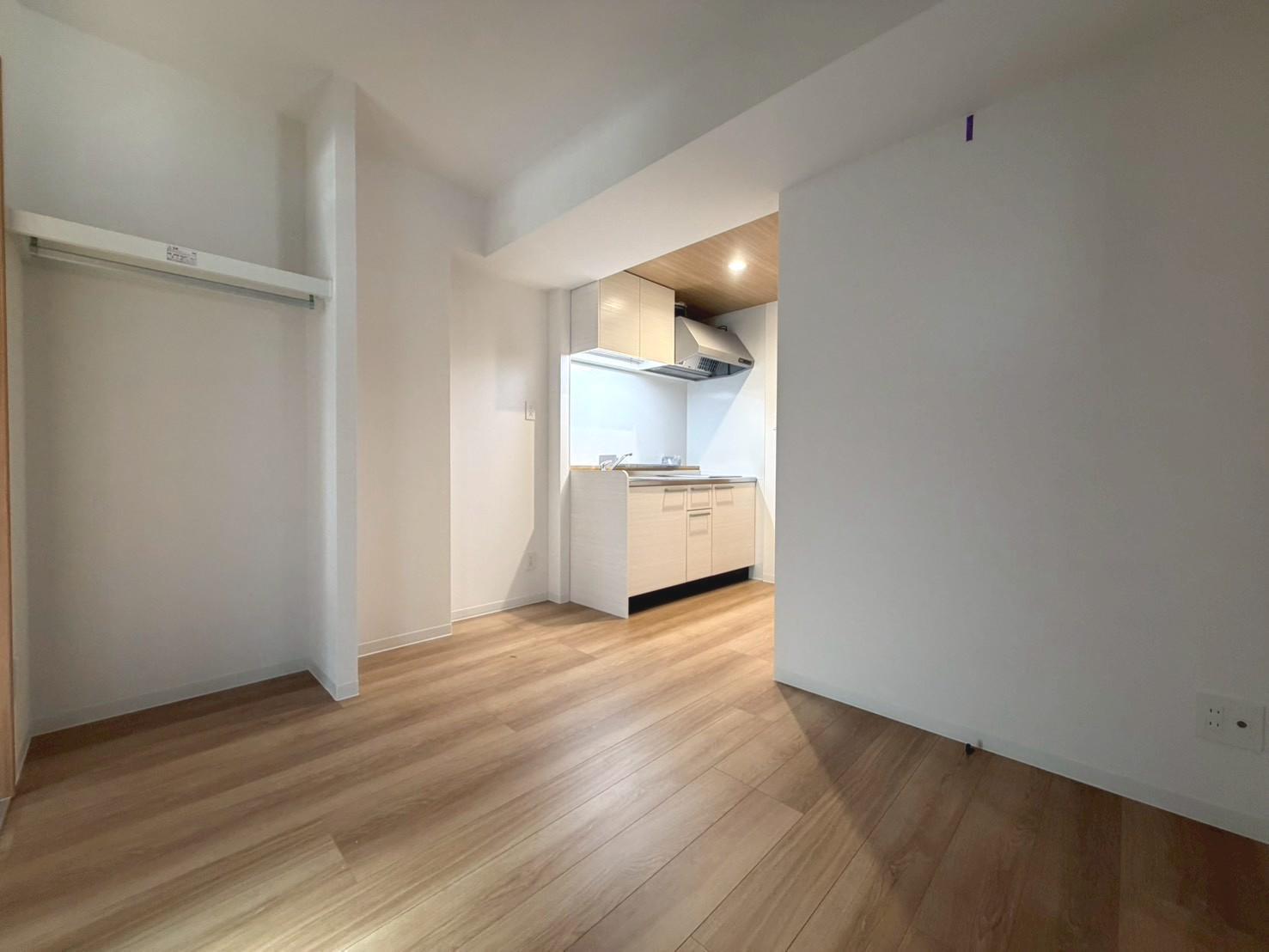 居室・リビング　6.6帖のダイニングキッチン(参考写真)