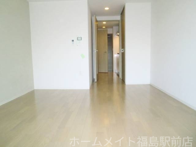 居室・リビング　反転タイプ