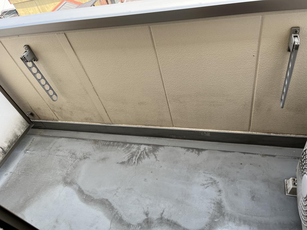 バルコニー　※同物件・別部屋を使用