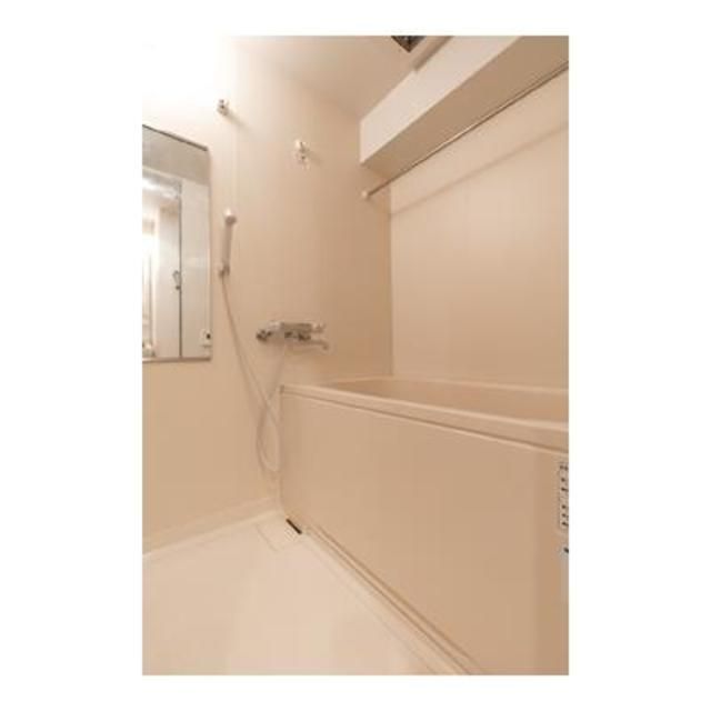 バス・シャワールーム　※写真は同タイプ住戸です。