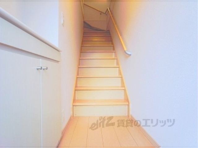 その他部屋・スペース　階段