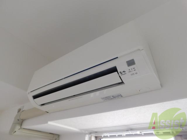 その他設備　エアコンありますよ。