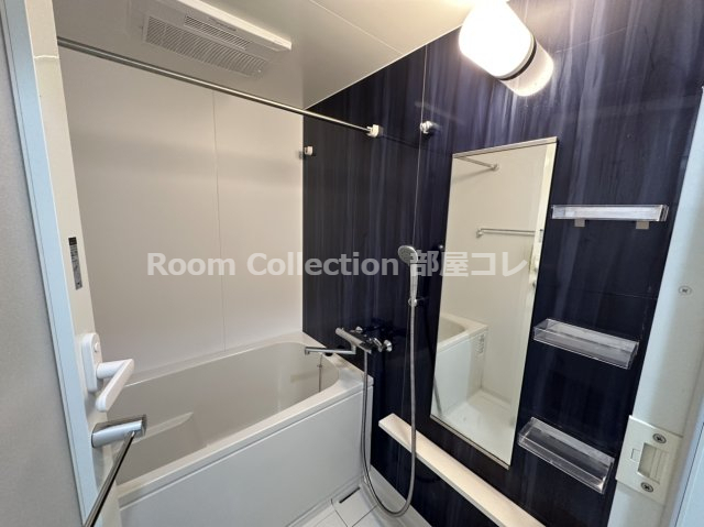 バス・シャワールーム　※同物件他部屋写真 反転、色違いの場合有 現況優先