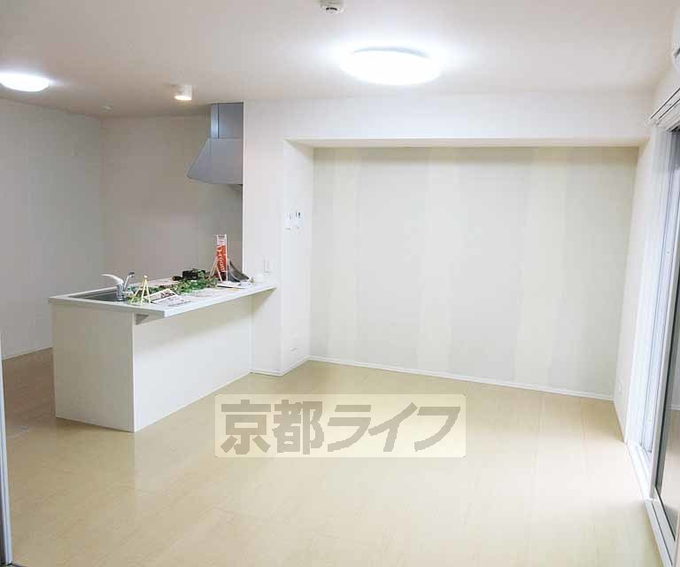 居室・リビング　明るいお部屋