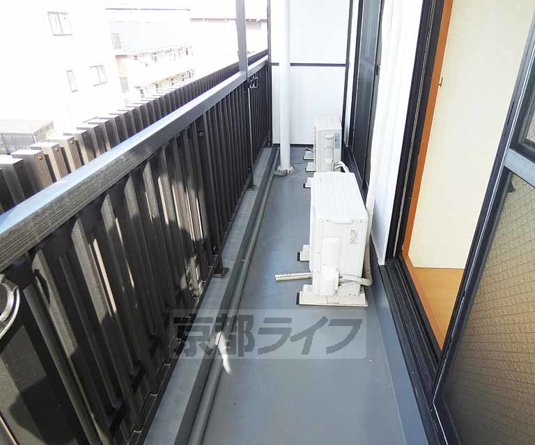 バルコニー　広いバルコニですね！