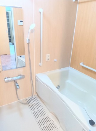 バス・シャワールーム　風呂