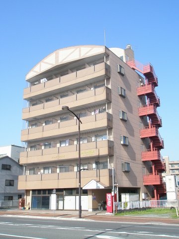 建物外観　おしゃれな外観です