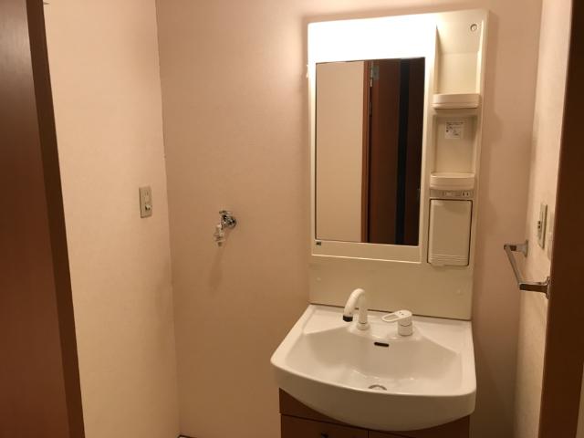 洗面設備　洗髪洗面化粧台