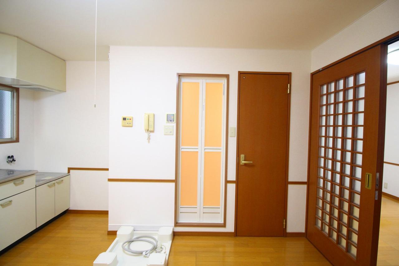 玄関　※写真他部屋参照(現況優先)