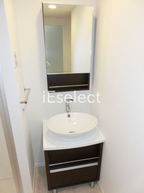 洗面設備　独立洗面化粧台