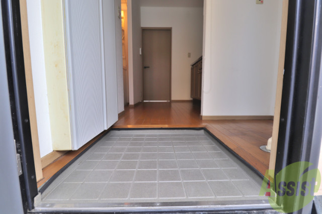 玄関　シューズボックス付