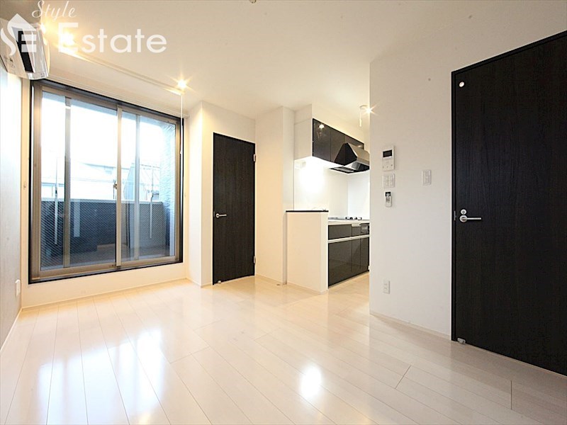 居室・リビング　内装