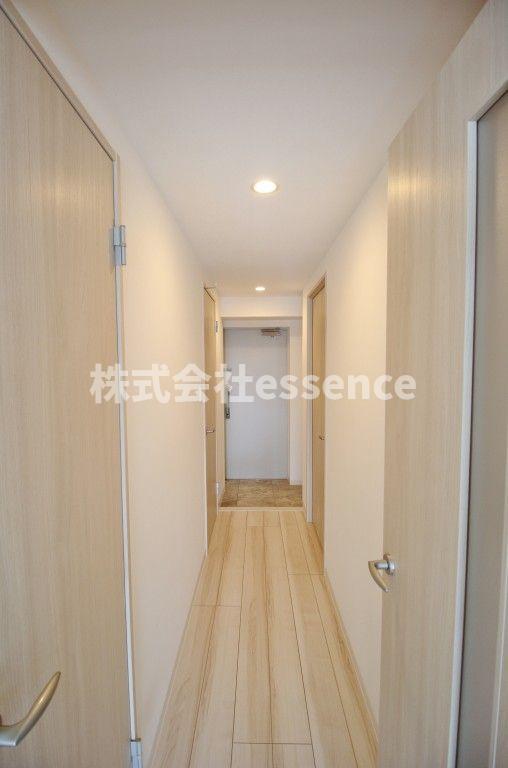 玄関　弊社ではオンライン対応・現地対応可能です♪