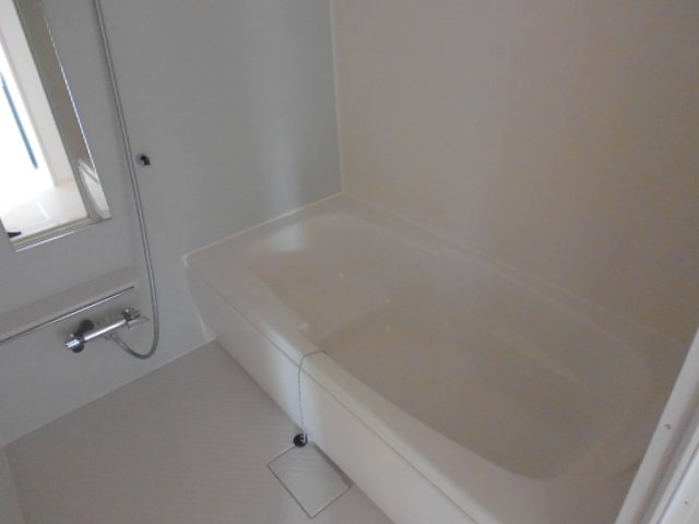 バス・シャワールーム　一坪風呂