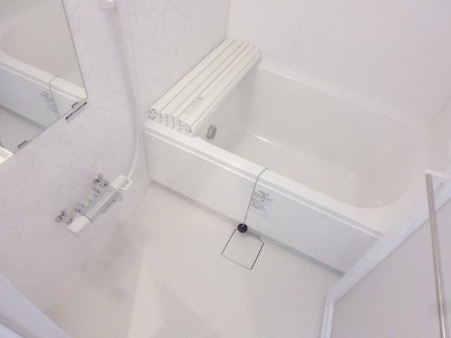 バス・シャワールーム　★広々としたお風呂★