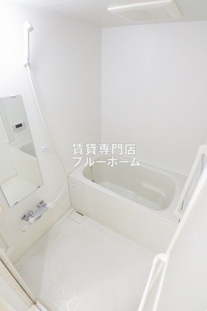 バス・シャワールーム　清潔なお風呂です！