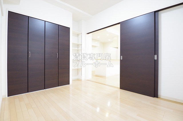 その他　5.6帖の広い洋室です！