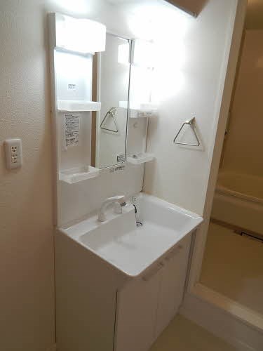 洗面設備　※同物件別部屋参考画像