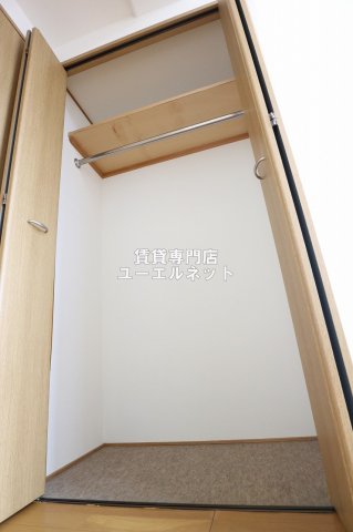 収納　クローゼット付きでお部屋もスッキリ♪