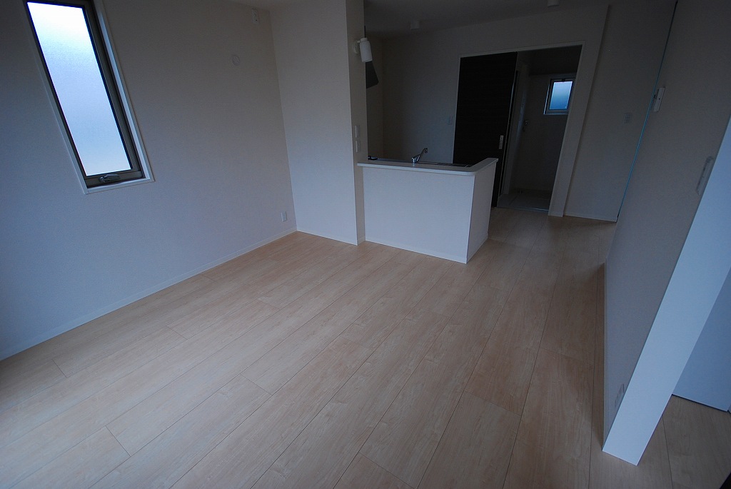 居室・リビング　リビング　別号室参考写真