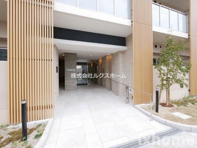 エントランス　毎日通るエントランスはこのようになっています