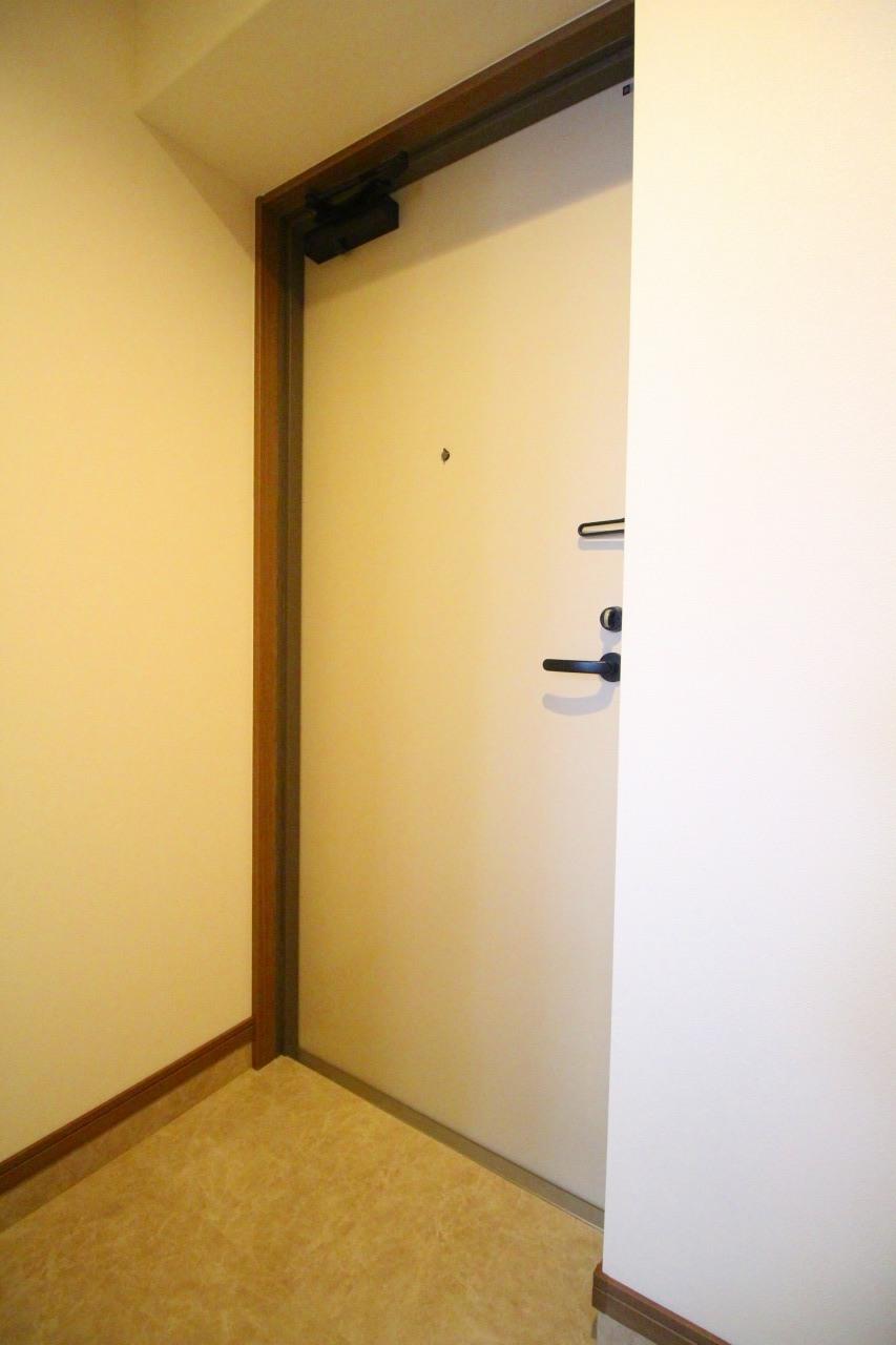 玄関　※写真他部屋参照