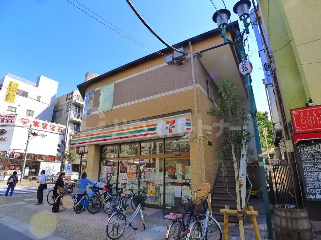 コンビニ　セブンイレブン足立竹ノ塚駅東店（コンビニ）まで280m