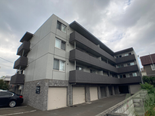 建物外観　札幌市中央区南十八条西「Ｇｒａｎｅｉｇｅ　Ｙａｍａｈａｎａ」