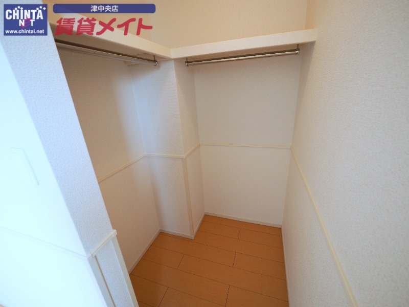 収納　同タイプ部屋写真です。