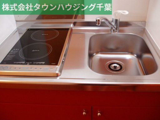 キッチン　2口電気コンロ