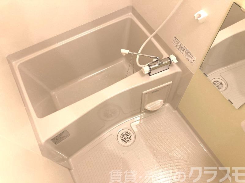 バス・シャワールーム　浴室乾燥機付きバス♪
