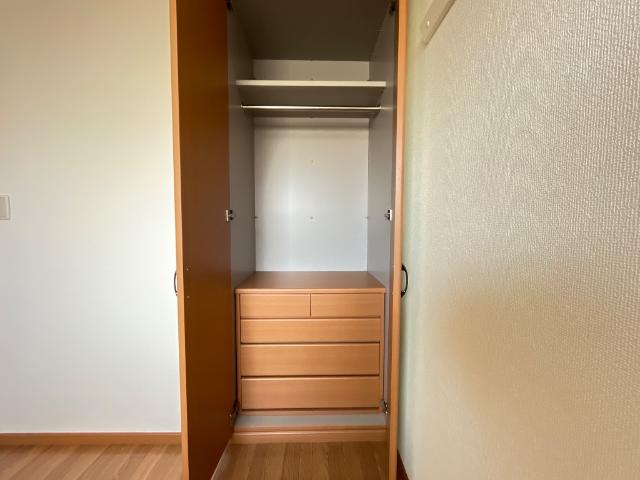 収納　クローゼット