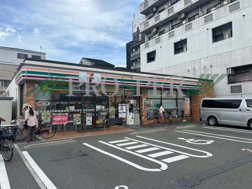 コンビニ　セブンイレブン　中本5丁目（コンビニ）まで292m