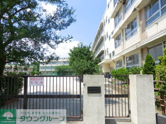 中学校　葛飾区立綾瀬中学校（中学校）まで2860m