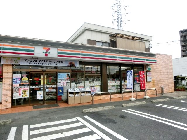 コンビニ　セブンイレブン 草加花栗北店（コンビニ）まで610m