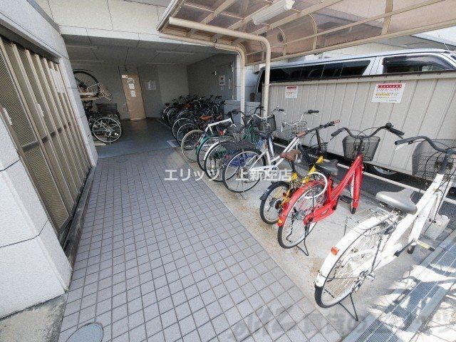 その他共有部分　駐車場