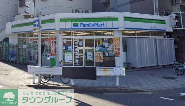 コンビニ　ファミリーマート新栄一丁目店（コンビニ）まで250m