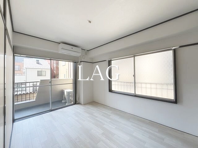 居室・リビング　洋室のお部屋です。