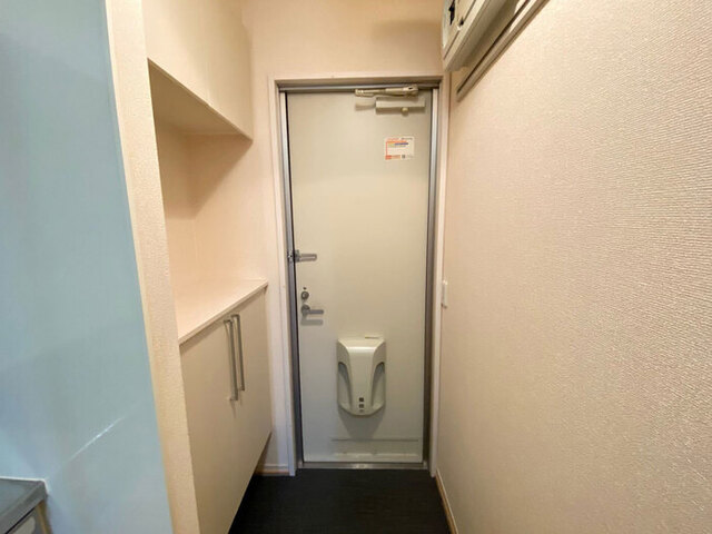 玄関　玄関入り口