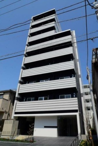 建物外観　鉄筋コンクリート造のがっちりとした建物。