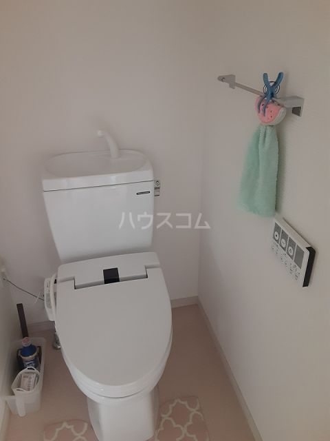 ハイツ中由 C棟のトイレ写真
