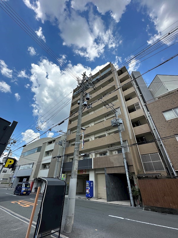 阪急宝塚線 十三駅 徒歩5分 築18年