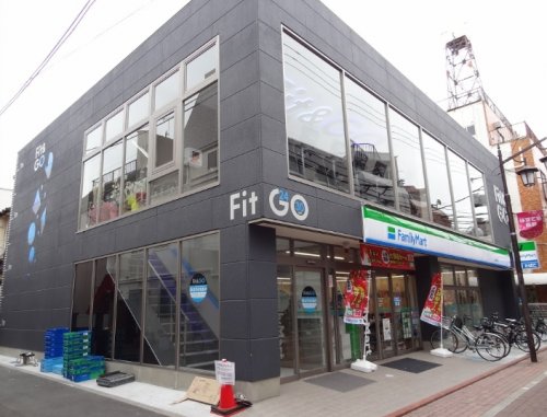 コンビニ　ファミリーマート 大田長原店（コンビニ）まで217m