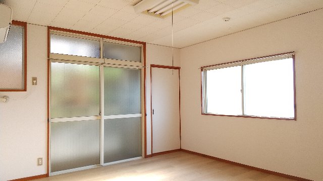 居室・リビング　同仕様